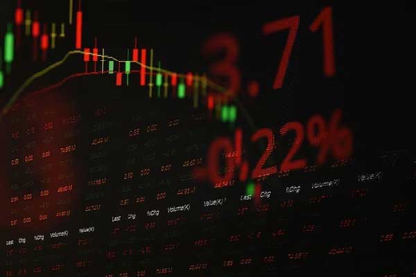 再创历史新高！国际金价突破5000美元，下一步走势如何？